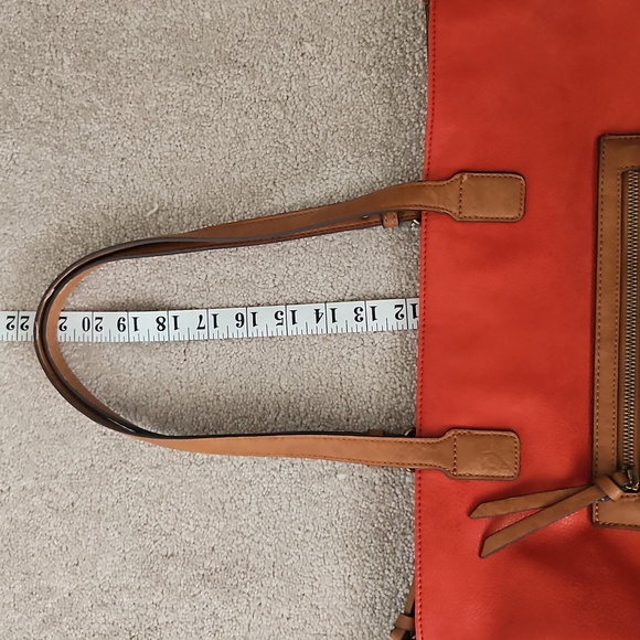 Market & Spruce Red Tote - Picture 7 of 8